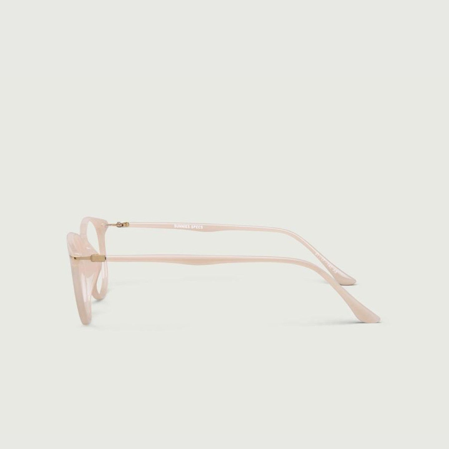Cat eye glasses