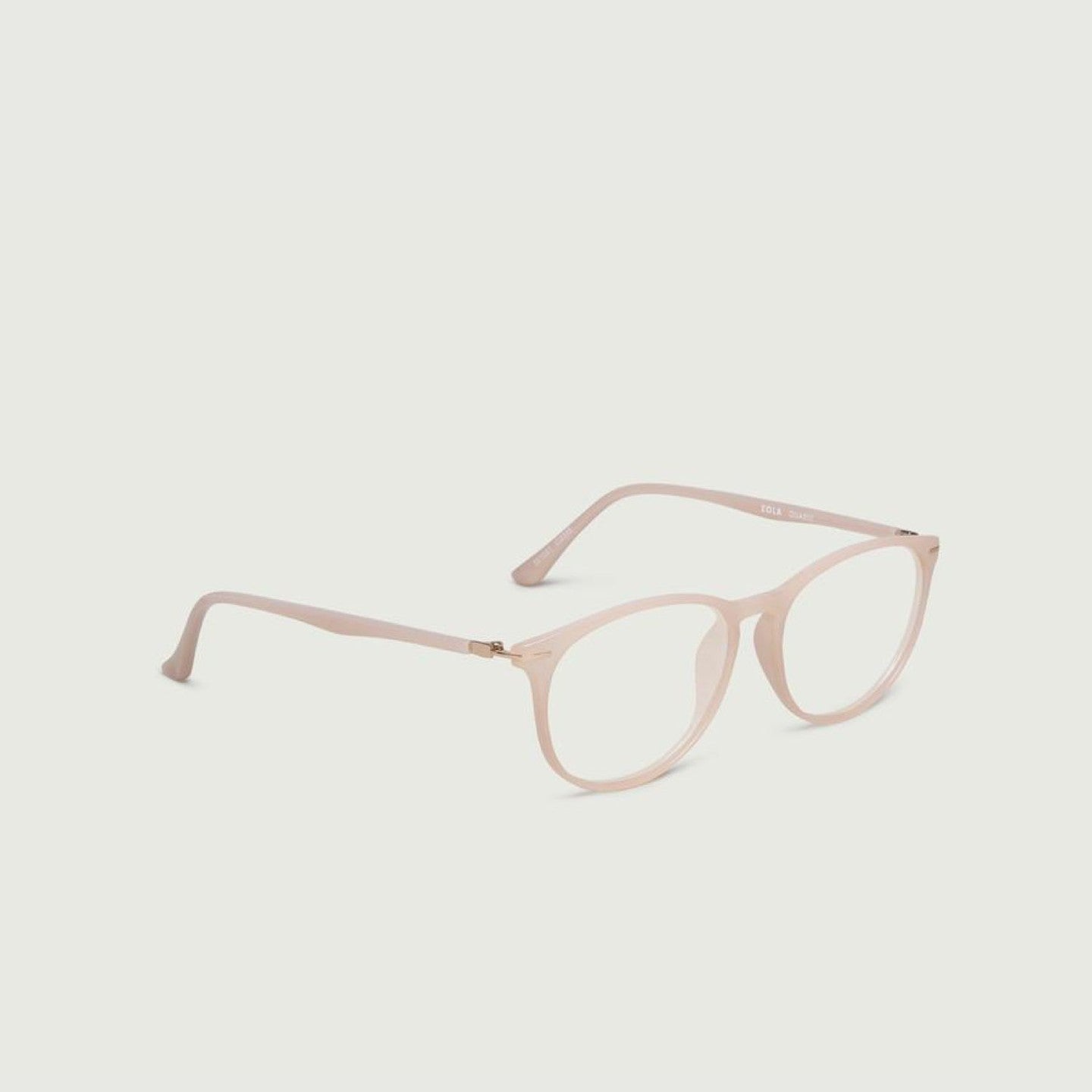 Cat eye glasses